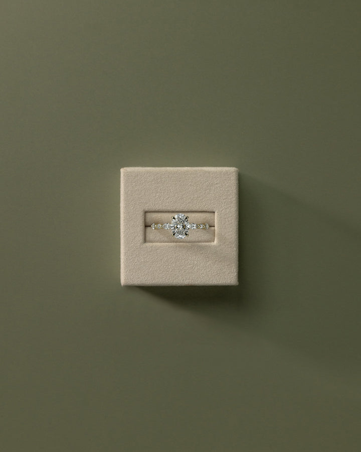 unique oval engagement ring IGI certified