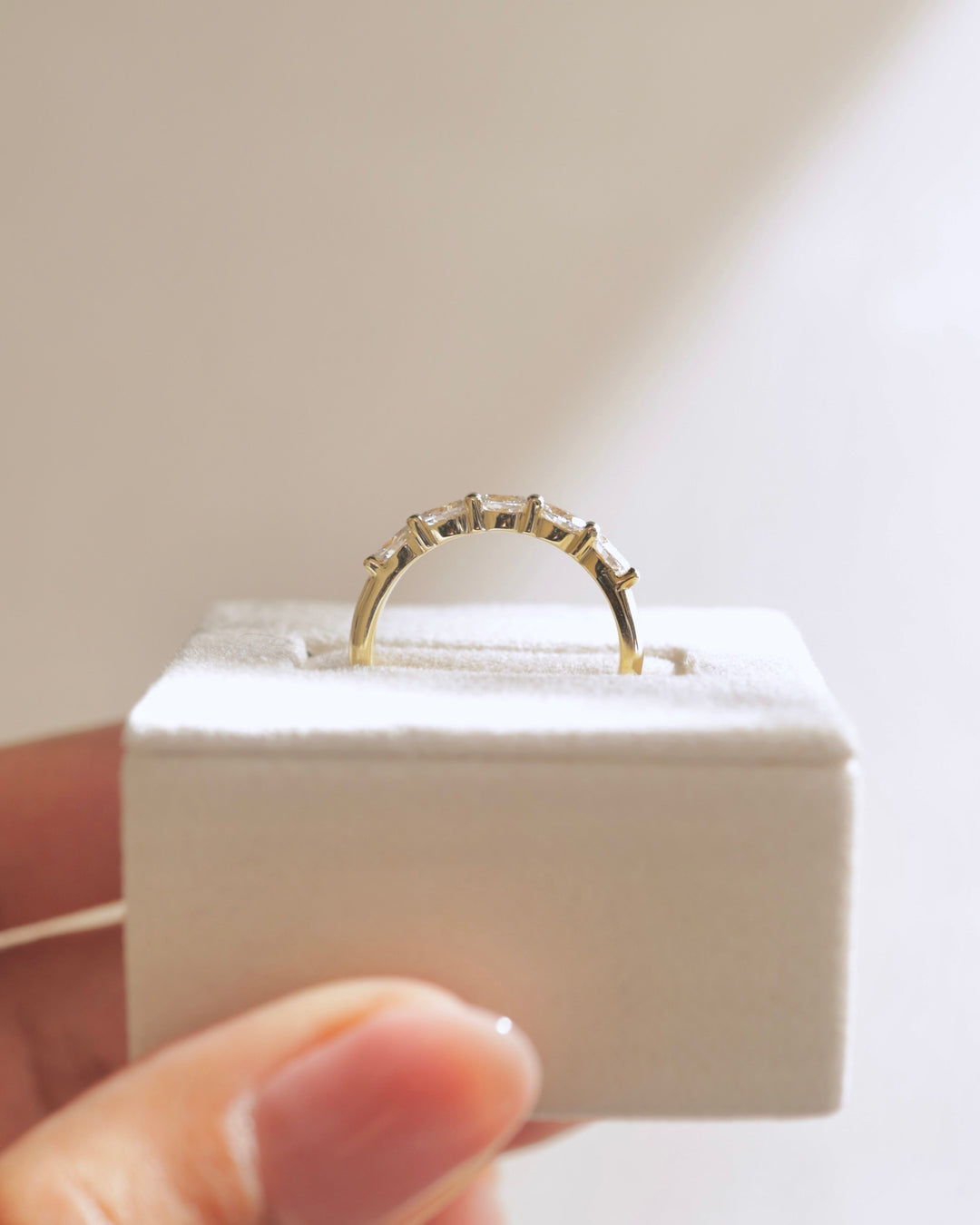 clean design ring
