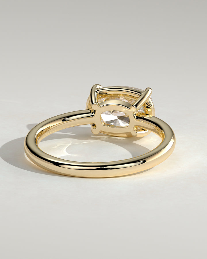Bezel frame engagement ring