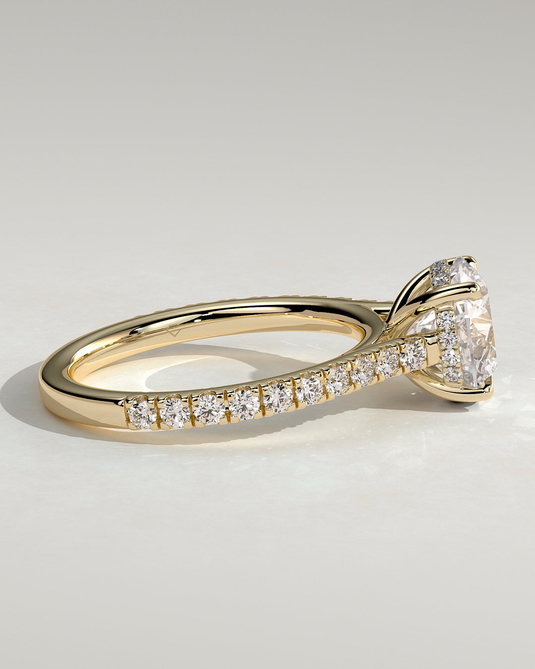 engagement rings solitaire round white gold