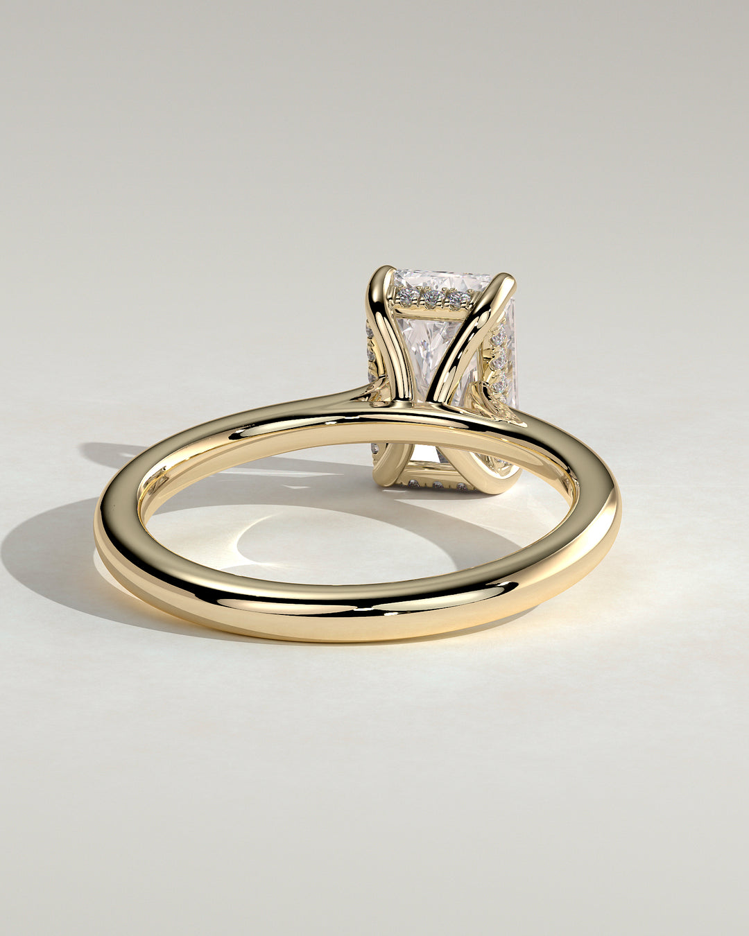 exquisite diamond ring