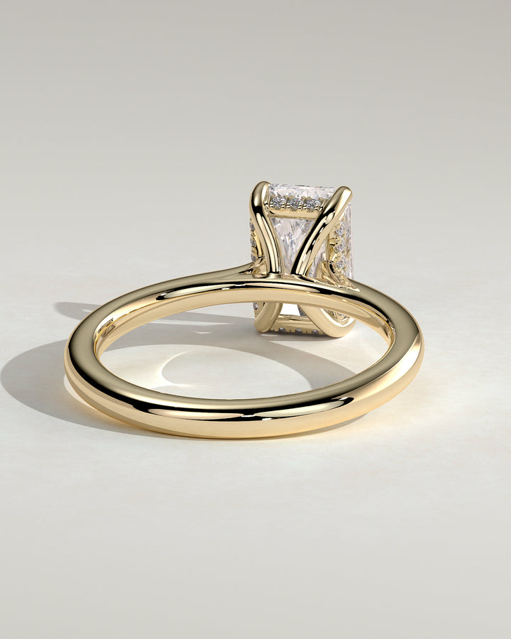 exquisite diamond ring