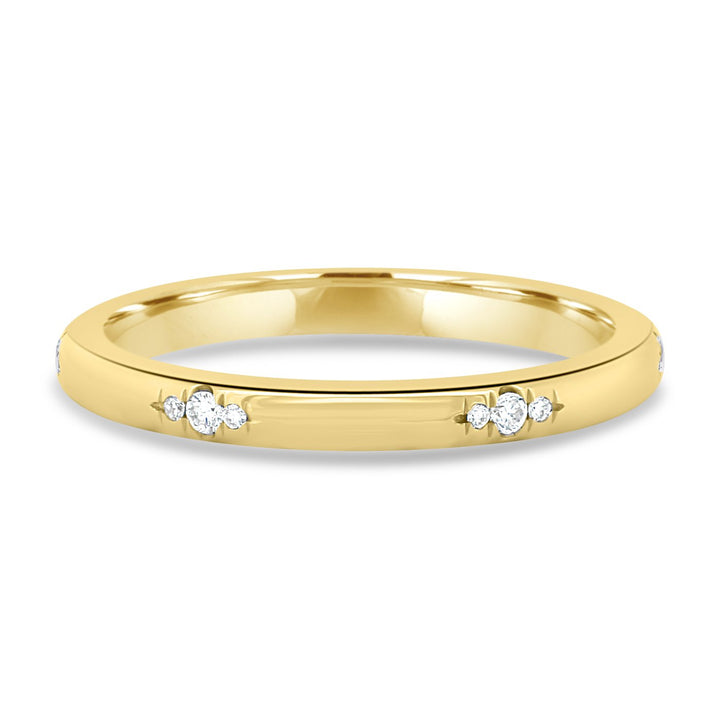 flush set diamond ring
