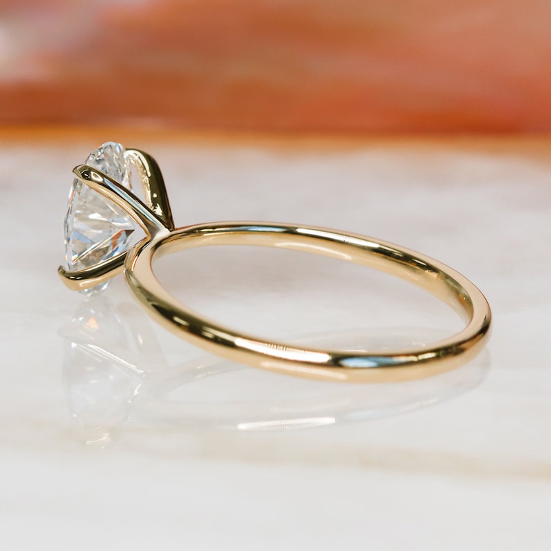 1-0-ct-oval-solitaire-f-vs1-diamond-engagement-ring