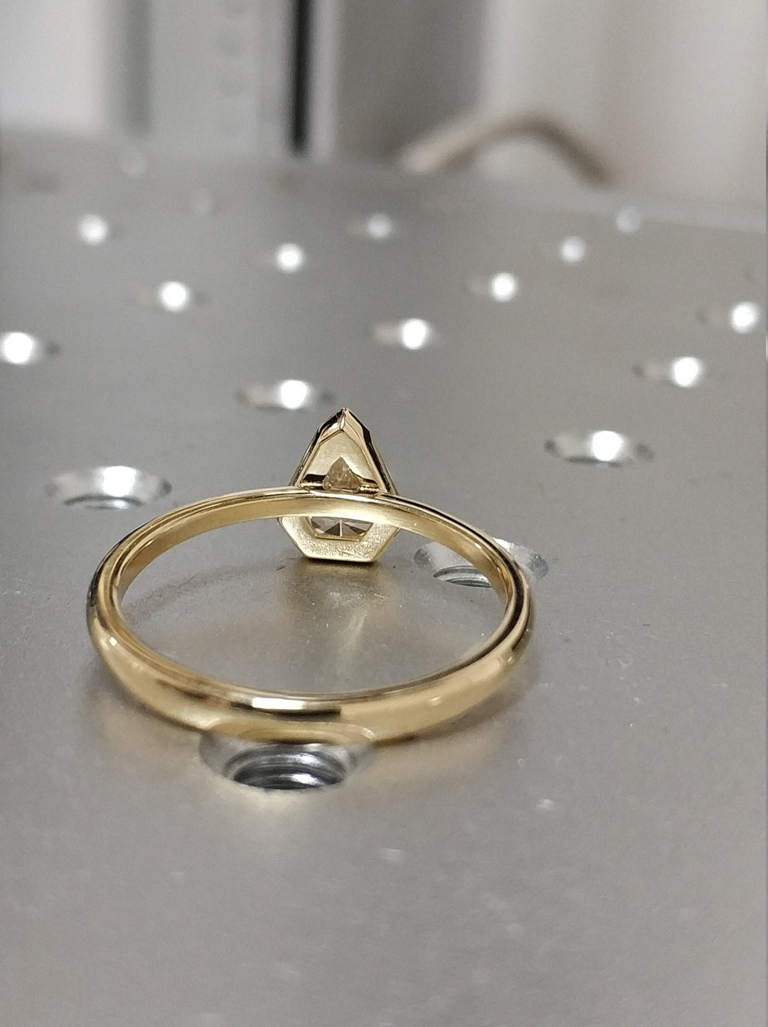 1.0CT Kite Cut Bezel Set Lab Grown Diamond Unique Engagement Ring For Women
