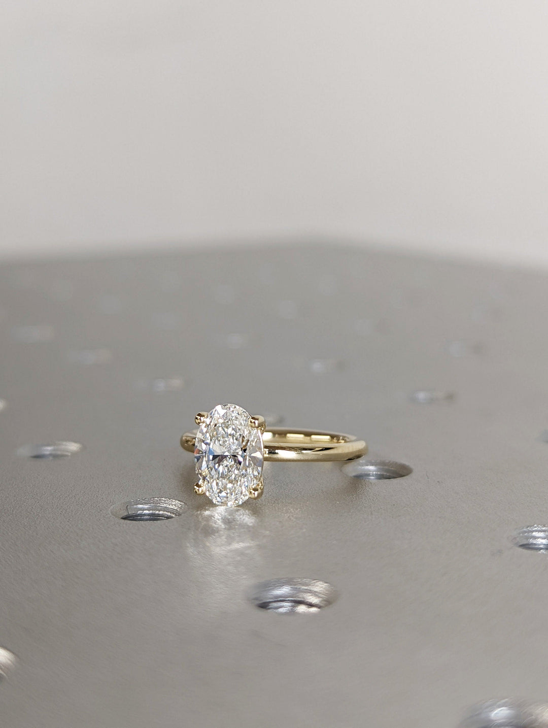 1.50CT Oval Cut Solitaire Lab Grown Diamond Engagement Ring Anniversary Gift