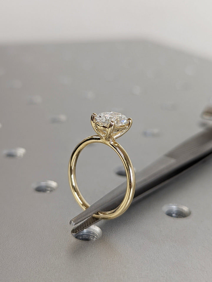 1.50CT Oval Cut Solitaire Lab Grown Diamond Engagement Ring Anniversary Gift