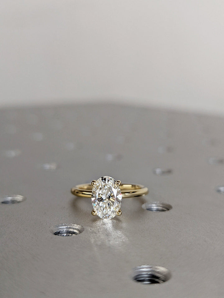 1.50CT Oval Cut Solitaire Lab Grown Diamond Engagement Ring Anniversary Gift