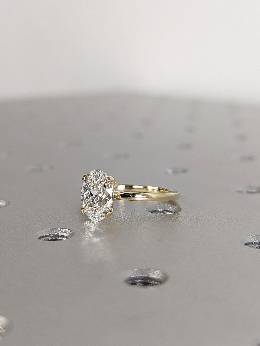 2.0CT Oval Cut Solitaire Lab Grown Diamond Engagement Ring For Her