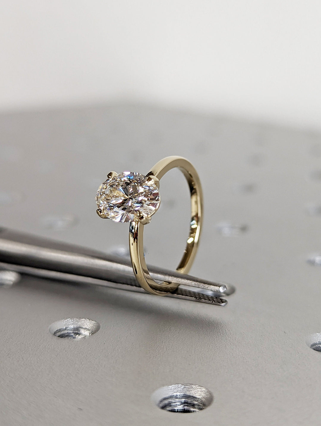 2.0CT Oval Cut Solitaire Lab Grown Diamond Engagement Ring For Her