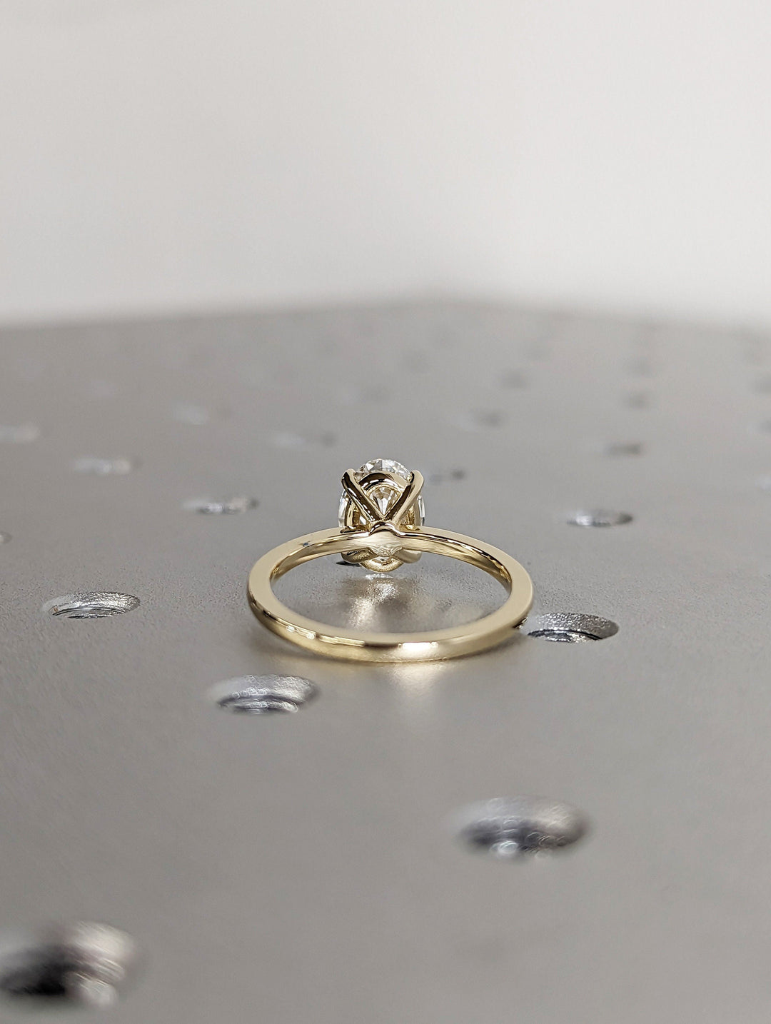 2.0CT Oval Cut Solitaire Lab Grown Diamond Engagement Ring For Her