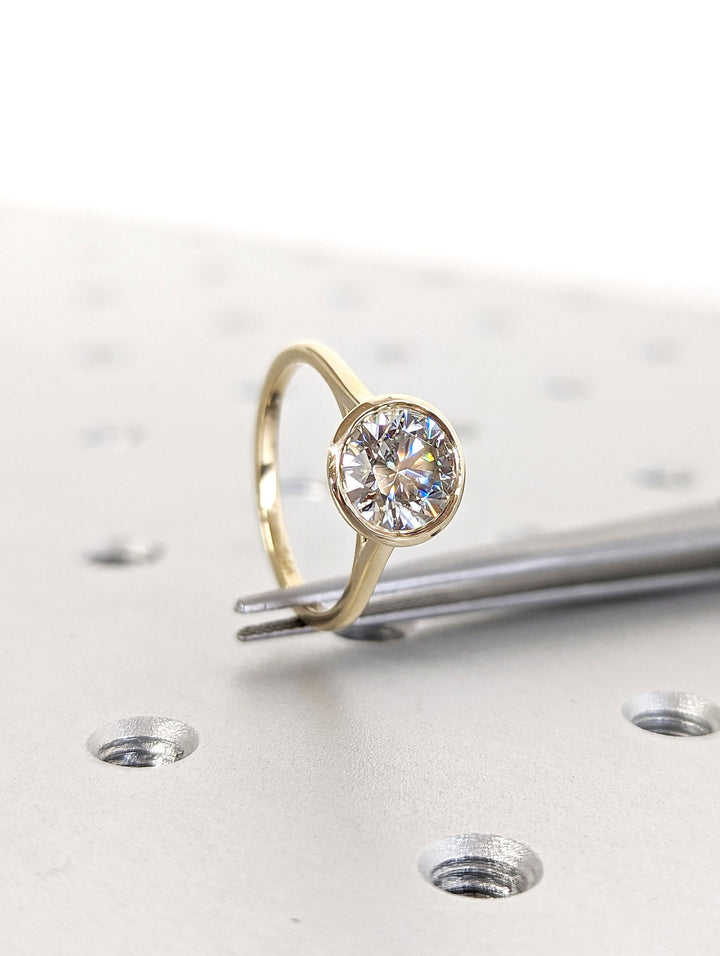 1.0CT Round Bezel Set Lab Grown Diamond Engagement Ring For Women
