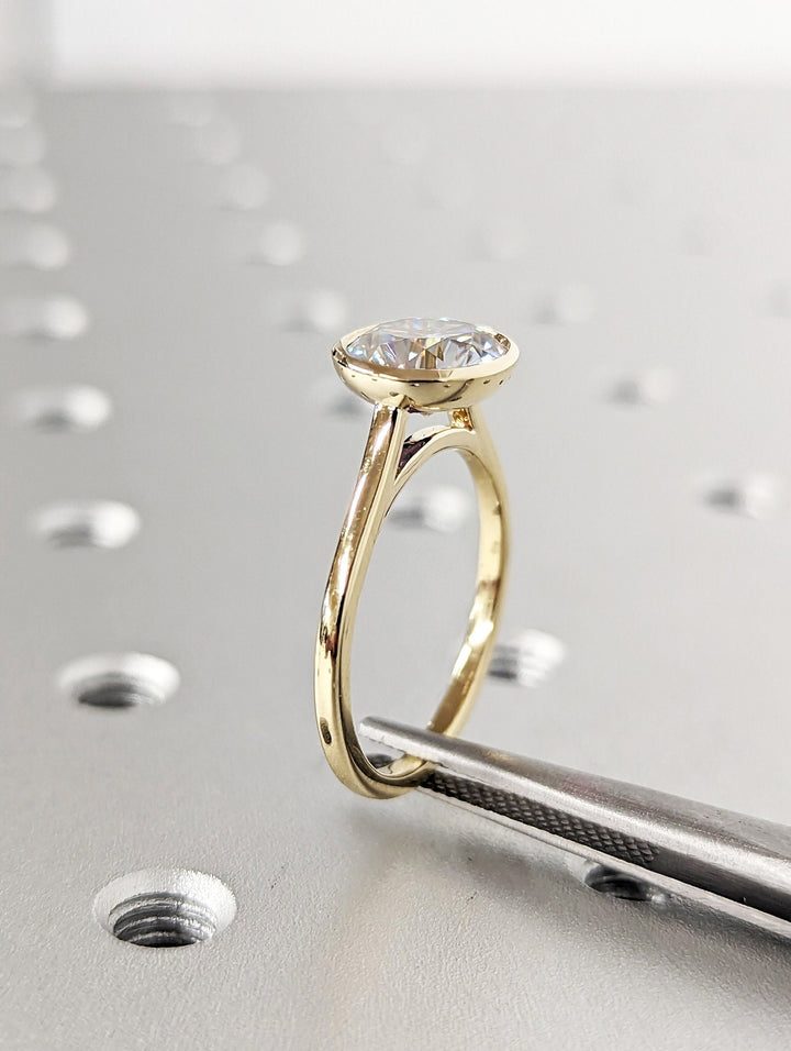1.0CT Round Bezel Set Lab Grown Diamond Engagement Ring For Women
