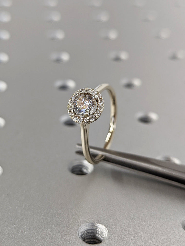 1.0CT Round Cut Halo CVD Diamond Engagement Ring Art Deco Wedding Ring For Her