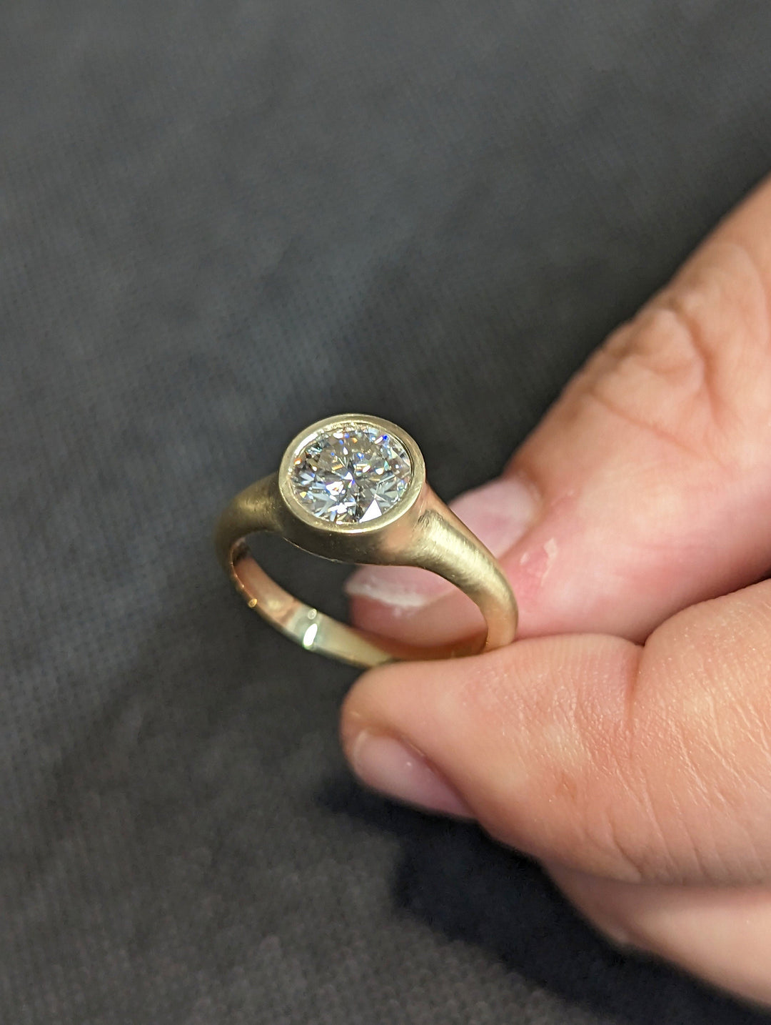 1.0CT Round Cut Bezel Set IGI Certified Lab Grown Diamond Engagement Ring For Her