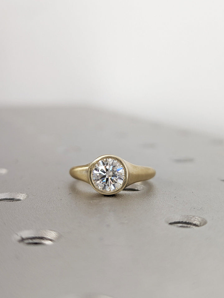 1.0CT Round Cut Bezel Set IGI Certified Lab Grown Diamond Engagement Ring For Her
