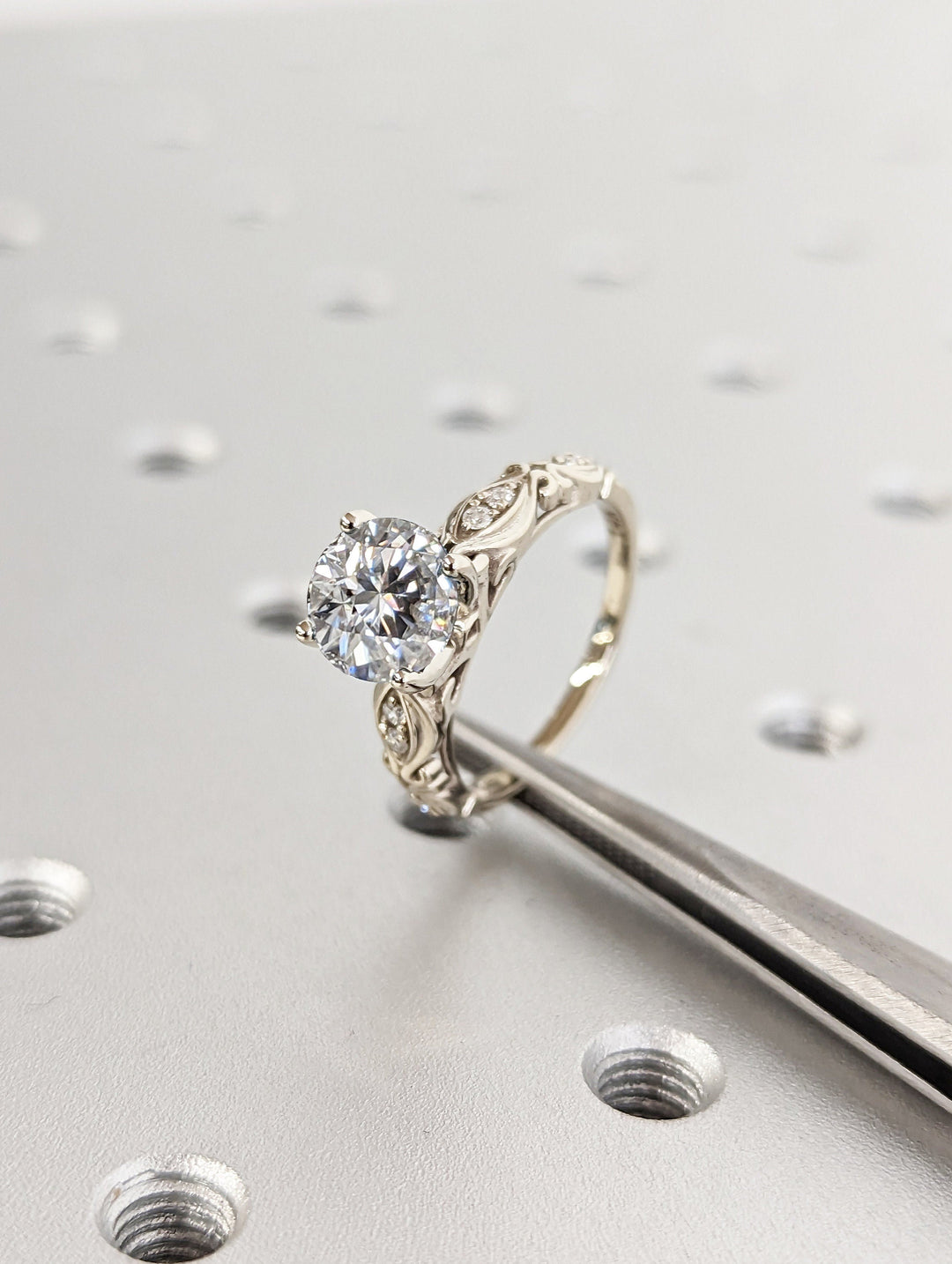 1.50CT Vintage Lab Diamond Engagement Ring 14k white gold Round Wedding Ring