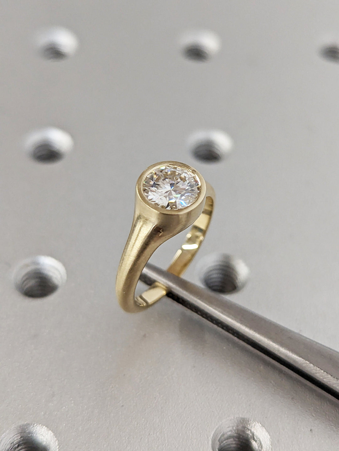 1.0CT Round Cut Bezel Set IGI Certified Lab Grown Diamond Engagement Ring For Her
