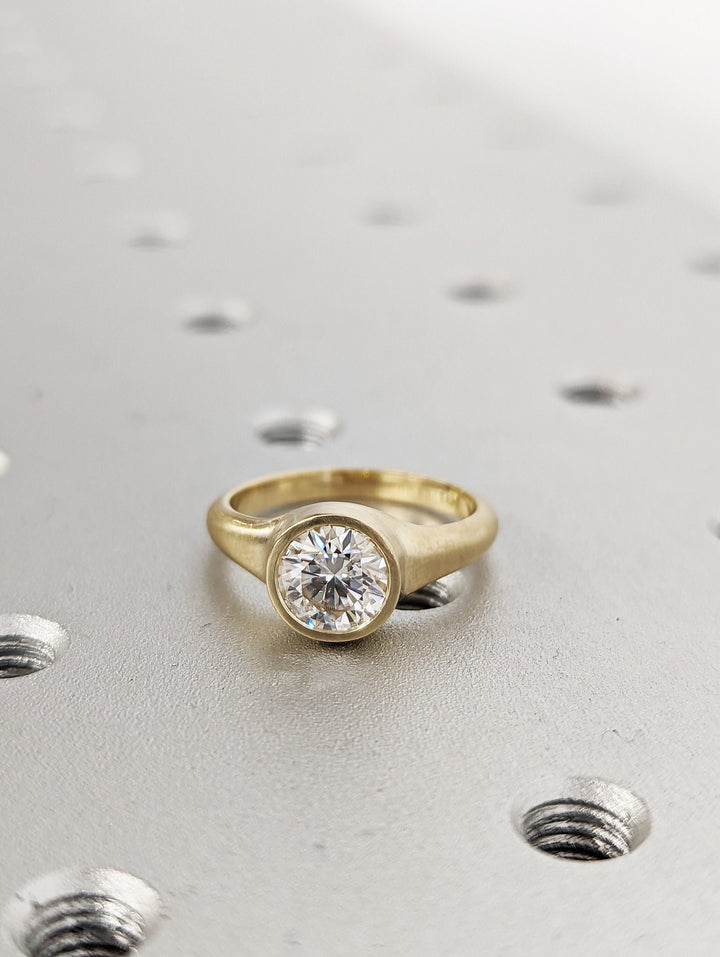 1.0CT Round Cut Bezel Set IGI Certified Lab Grown Diamond Engagement Ring For Her