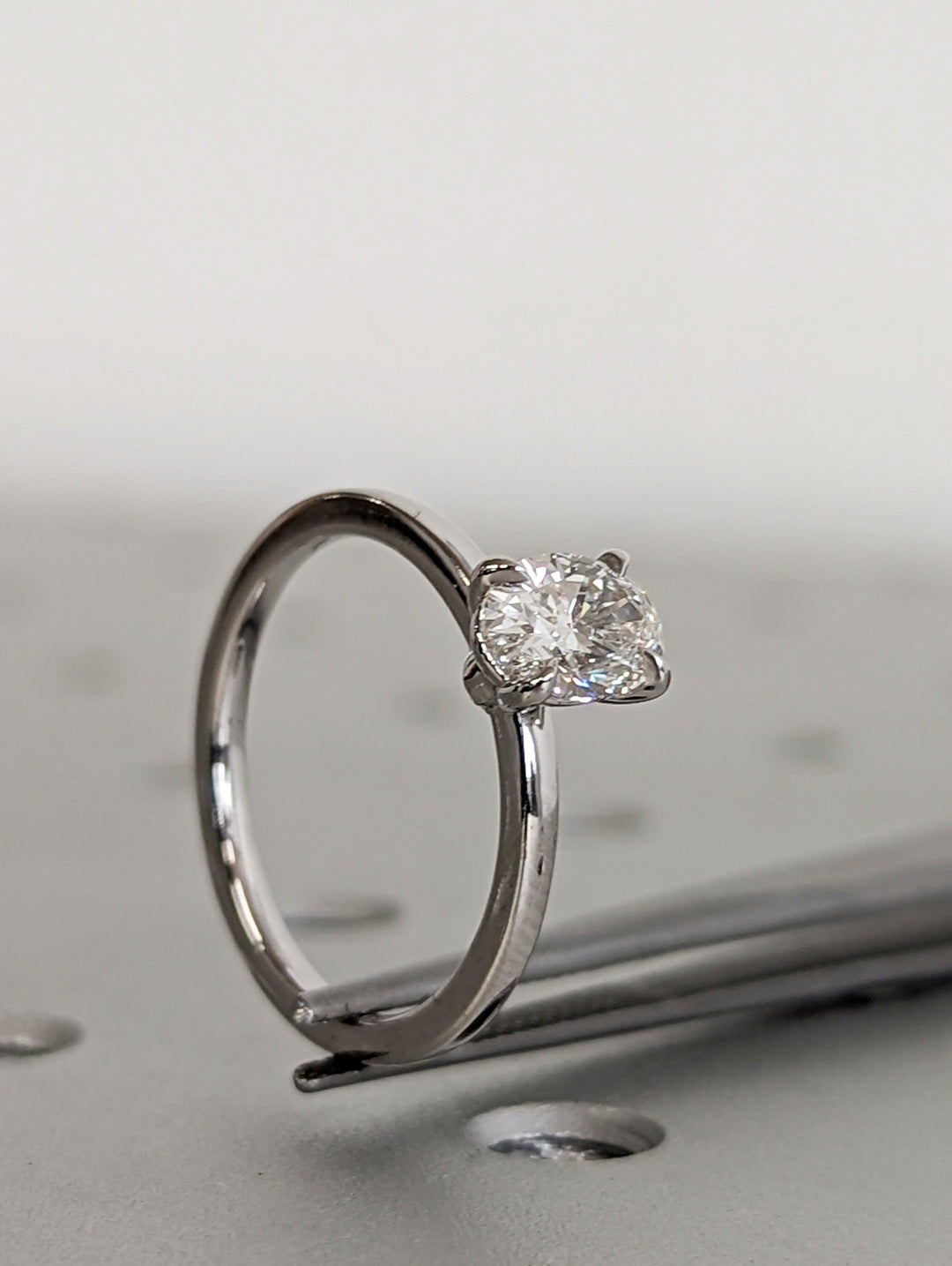1.0CT Oval Cut Solitaire Lab Grown Diamond Engagement Ring Minimalist Wedding Ring
