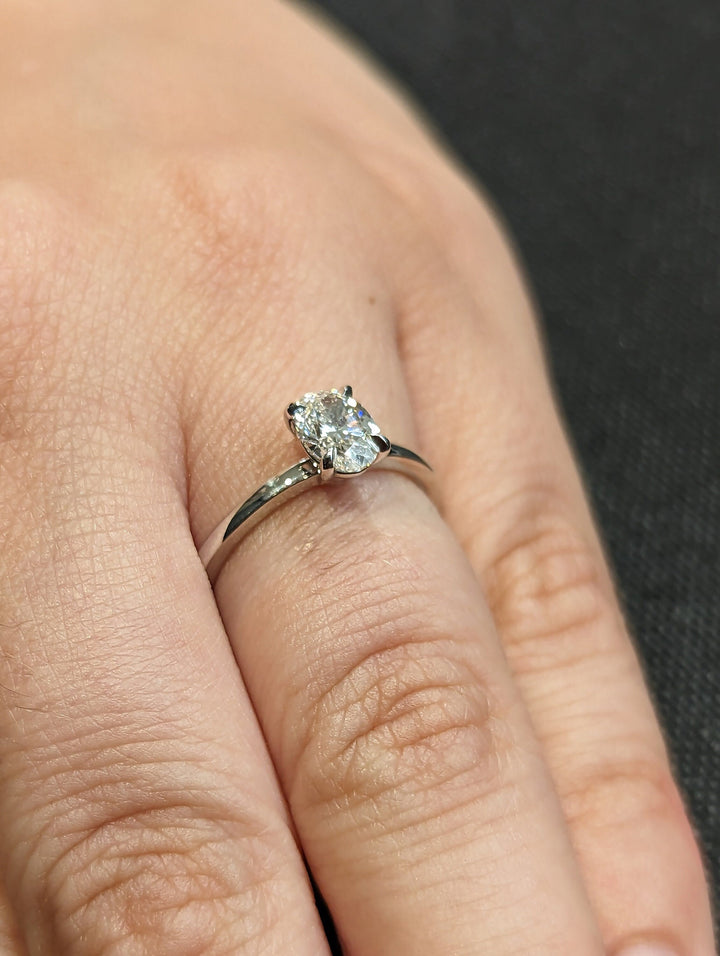 1.0CT Oval Cut Solitaire Lab Grown Diamond Engagement Ring Minimalist Wedding Ring