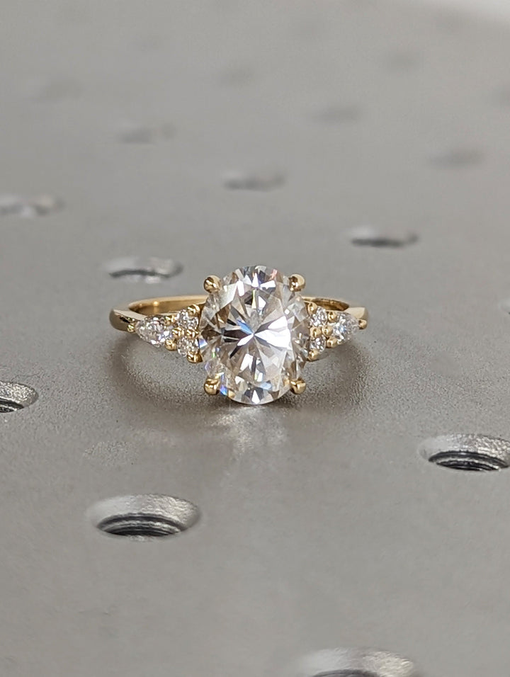 2.50CT Oval Cut Cluster Lab Grown Diamond Engagement Ring For Women