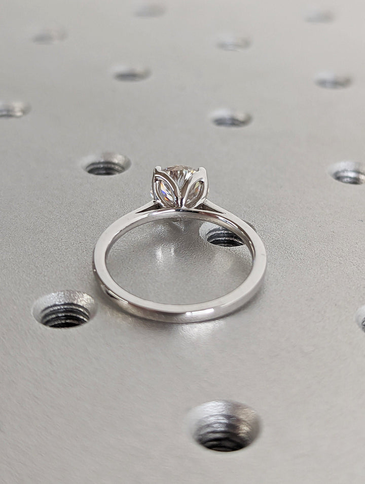 1.50CT Round Cut Solitaire Lab Grown Diamond Engagement Ring For Her Minimalist Wedding Ring