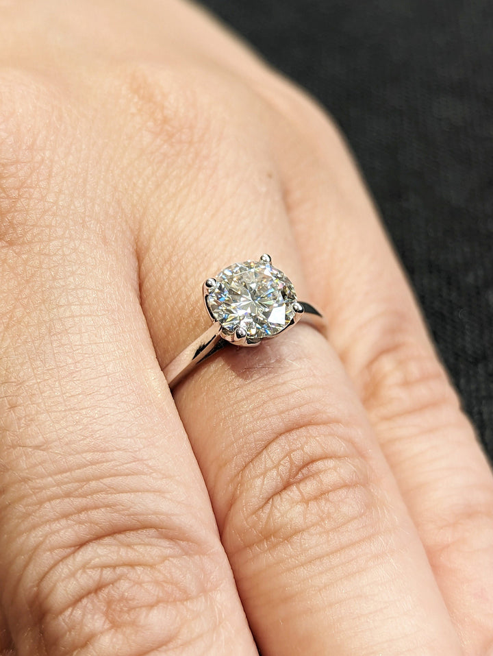 1.50CT Round Cut Solitaire Lab Grown Diamond Engagement Ring For Her Minimalist Wedding Ring