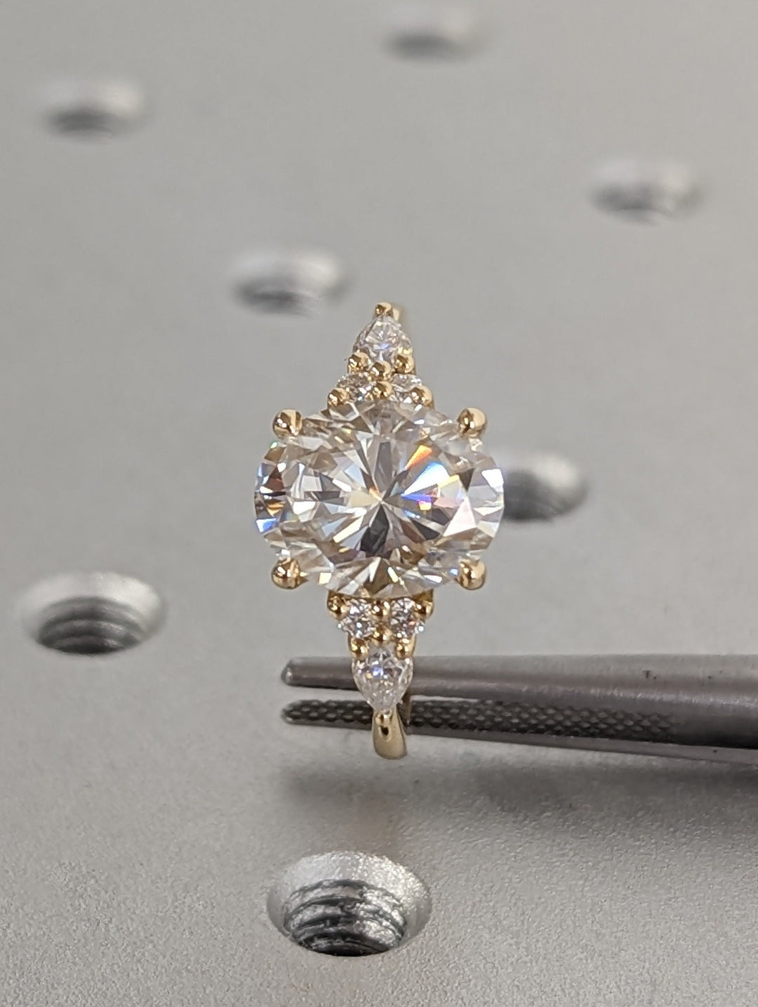 2.50CT Oval Cut Cluster Lab Grown Diamond Engagement Ring For Women