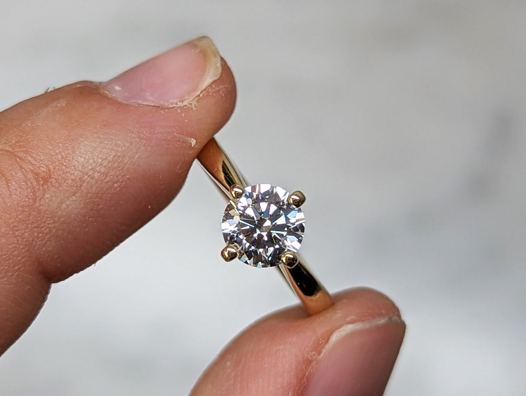 1.0CT Round Cut Solitaire Lab Grown Diamond Engagement Ring For Women
