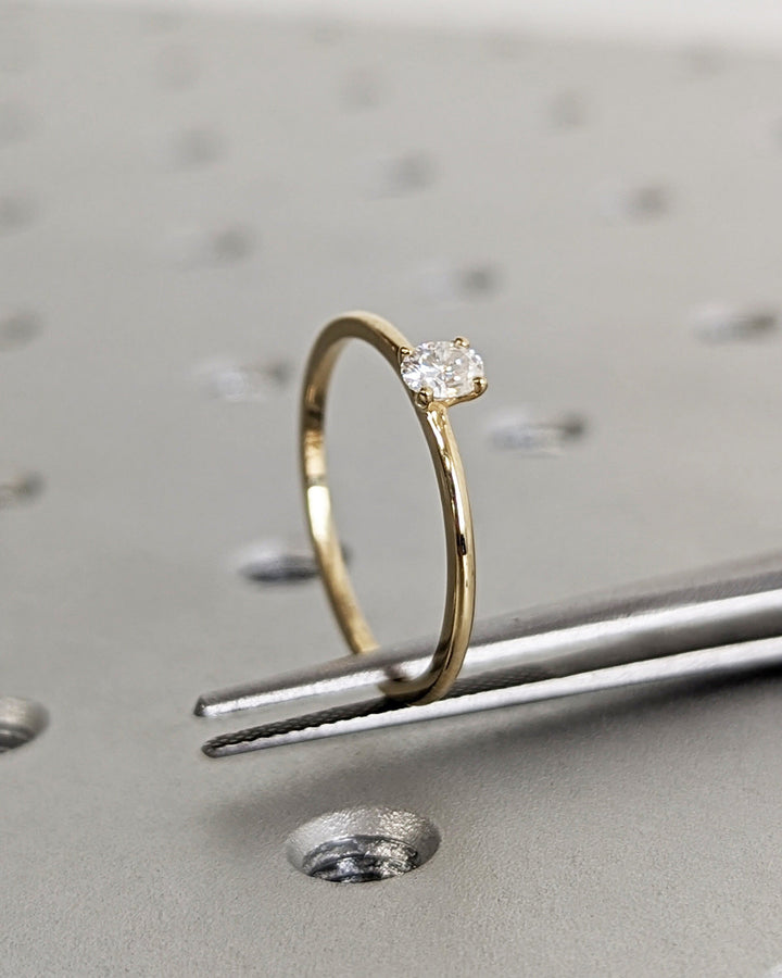 0.25CT Oval Cut Solitaire Lab Grown Diamond Engagement Ring For Women