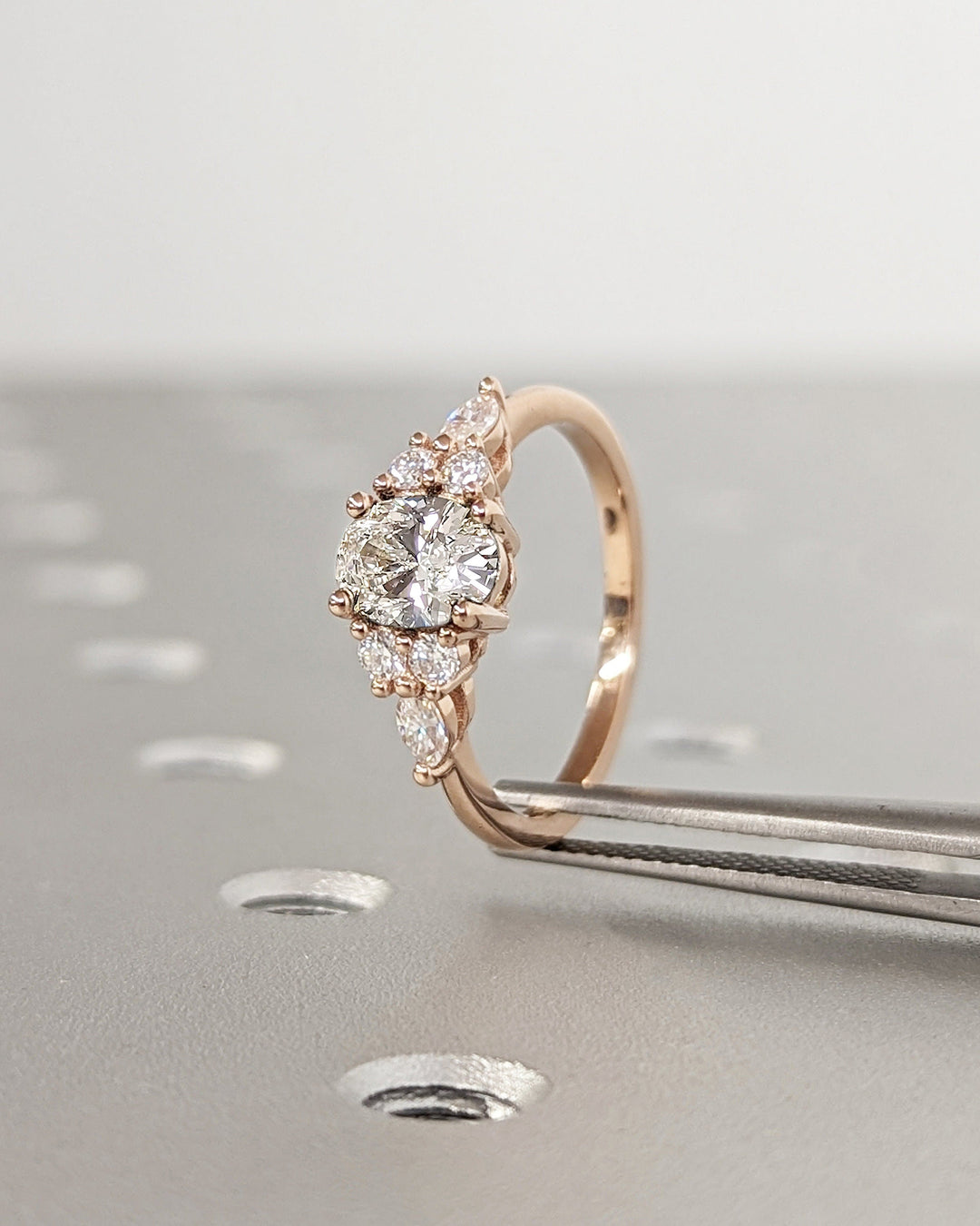 1.0CT Oval Lab Grown Cluster Diamond Engagement Ring Minimalist Diamond Wedding Ring
