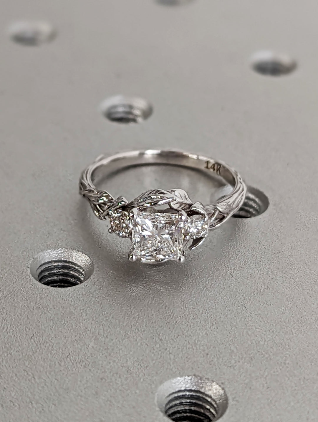 1.0CT Princess Cut 3 Stone Lab Grown Vintage Diamond Engagement Ring For Women