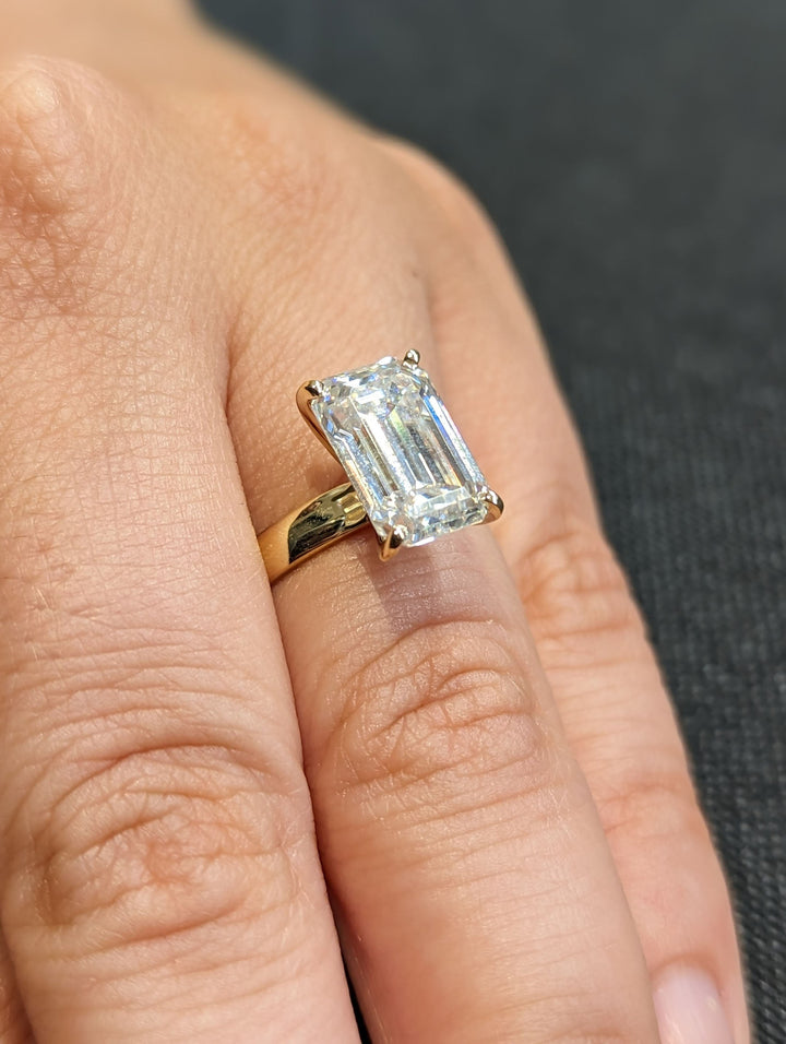 4.0CT Emerald Cut Solitaire Lab Grown Diamond Engagement Ring For Women