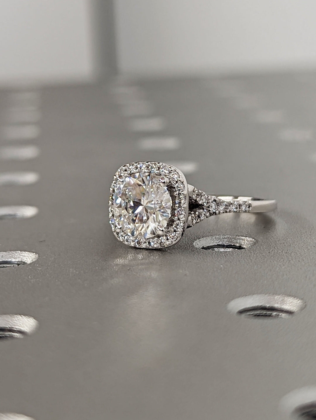 1.50CT Round Cut Halo Lab Grown Diamond Pave Engagement Ring For Women