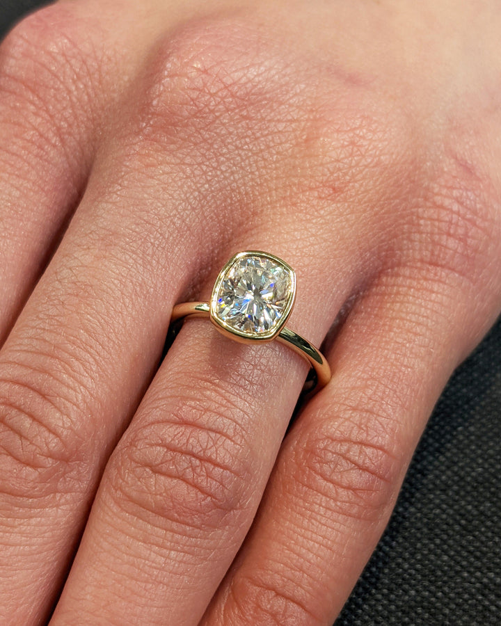 2.0CT Elongated Cushion Bezel Solitaire Lab Grown Diamond Engagement Ring For Her