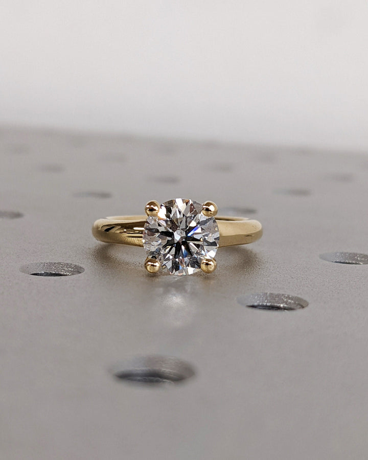 2.0CT Round Cut Solitaire Lab Grown Diamond Engagement Ring For Women