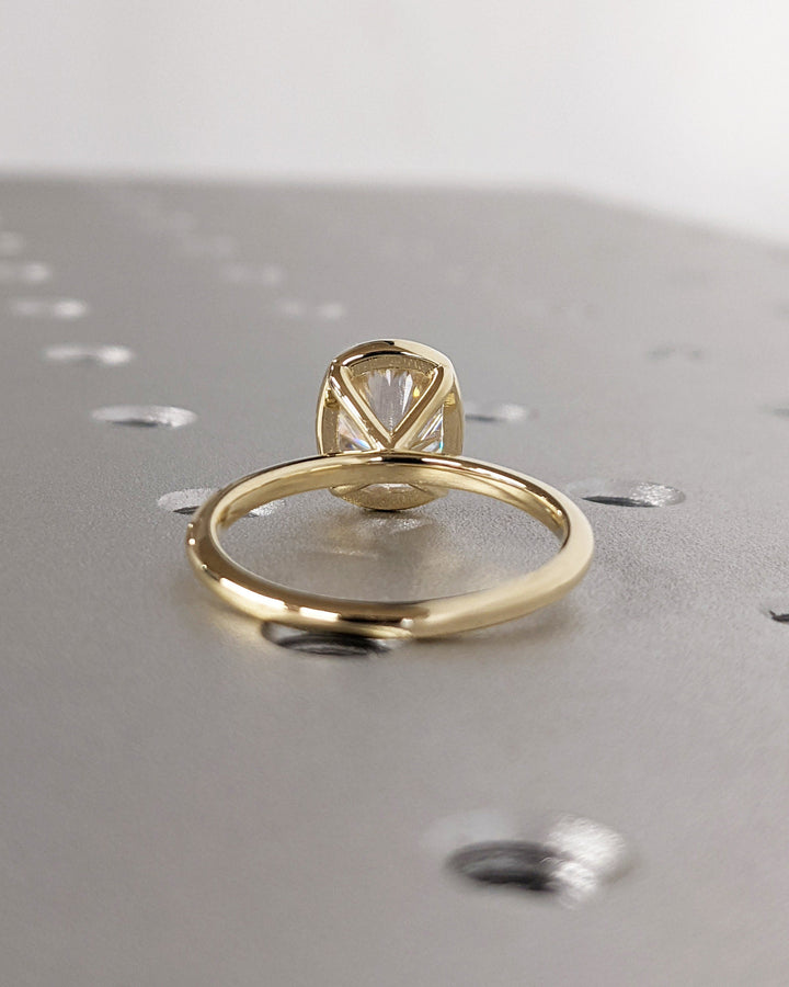 2.0CT Elongated Cushion Bezel Solitaire Lab Grown Diamond Engagement Ring For Her