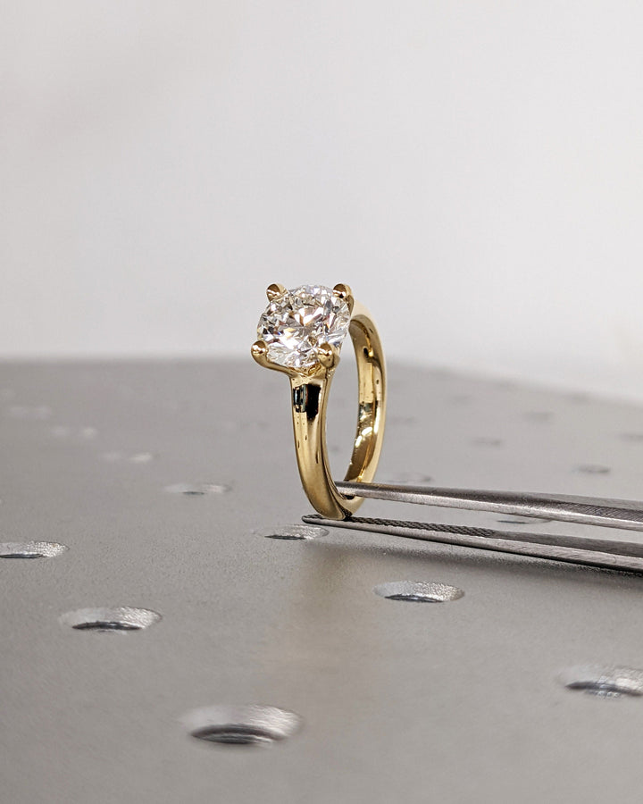 2.0CT Round Cut Solitaire Lab Grown Diamond Engagement Ring For Women