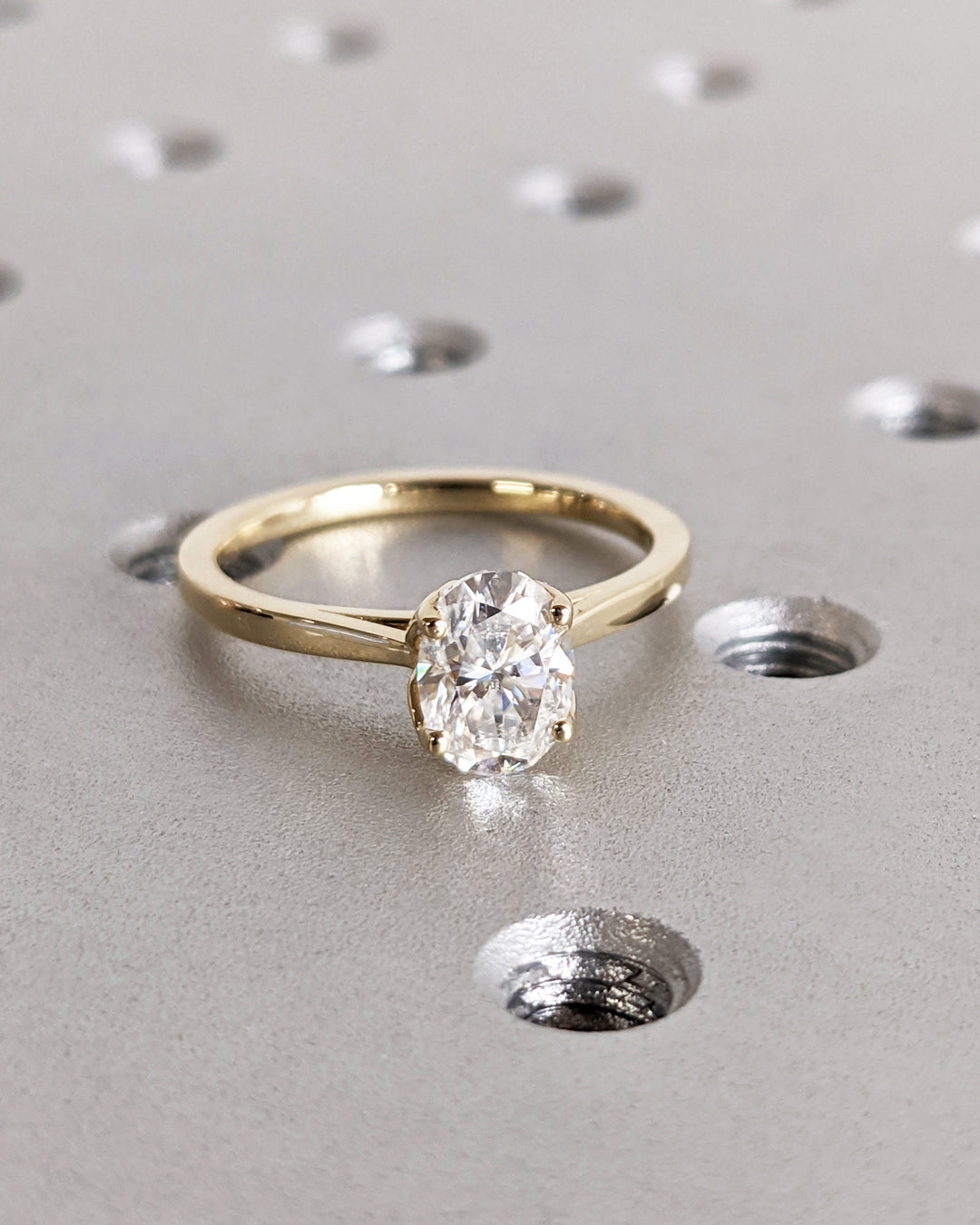 1.0CT Oval Cut Solitaire Lab Grown Diamond Wedding Ring Pretty Engagement Ring