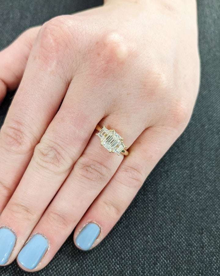 1.0CT Emerald Cut 3 Stone Lab Grown Diamond Engagement Ring For Women Minimalist Wedding Ring