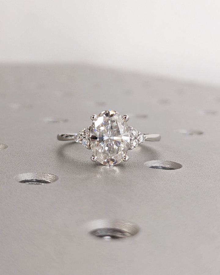 2.0CT Oval Cut Cluster Lab Grown Diamond Engagement Ring For Women