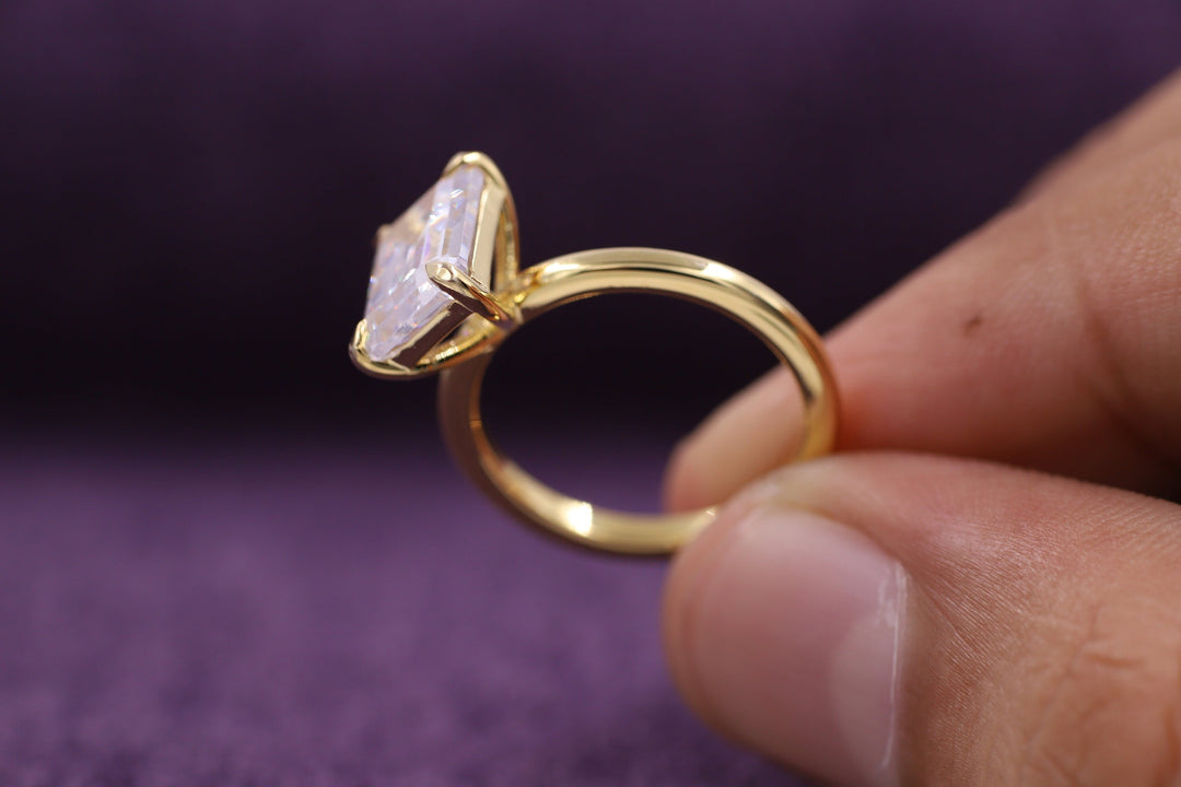 2.0CT Emerald Cut Solitaire Lab Grown Diamond Engagement Ring Proposal Ring For Her