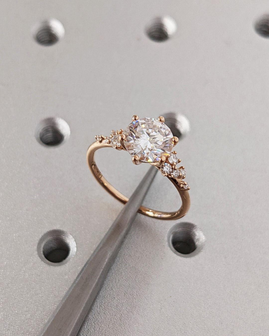 2.0CT Round Diamond Cluster Lab Grown Engagement Ring For Women