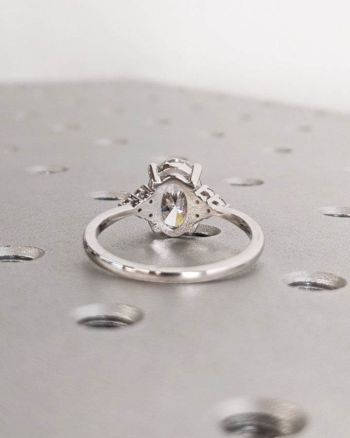 2.0CT Oval Cut Cluster Lab Grown Diamond Engagement Ring For Women