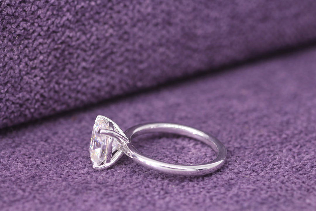 2.0CT Cushion Cut Solitaire Lab Grown Diamond Engagement Ring For Her