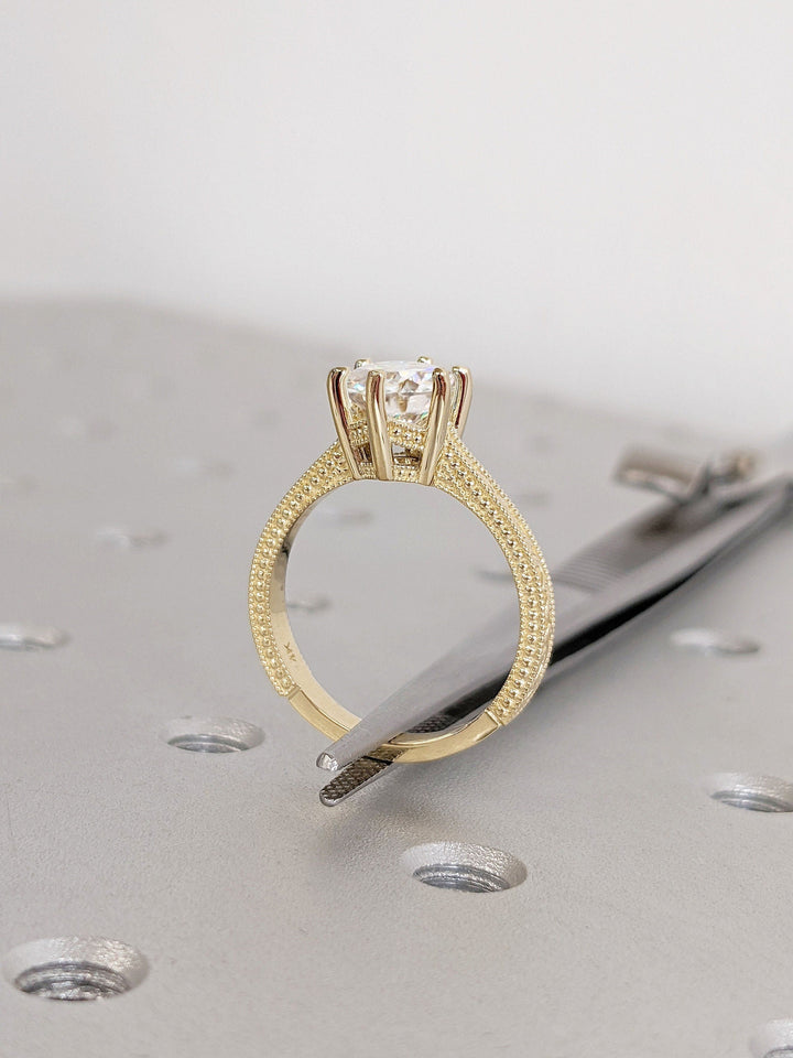 1.0CT Round Cut Vintage Lab Grown Diamond Engagement Ring For Women