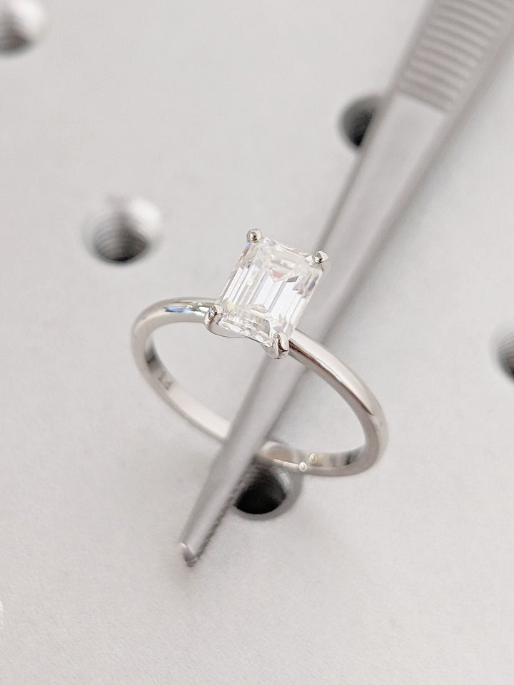 1.0CT Emerald Cut Solitaire Lab Grown Diamond Engagement Ring For Women