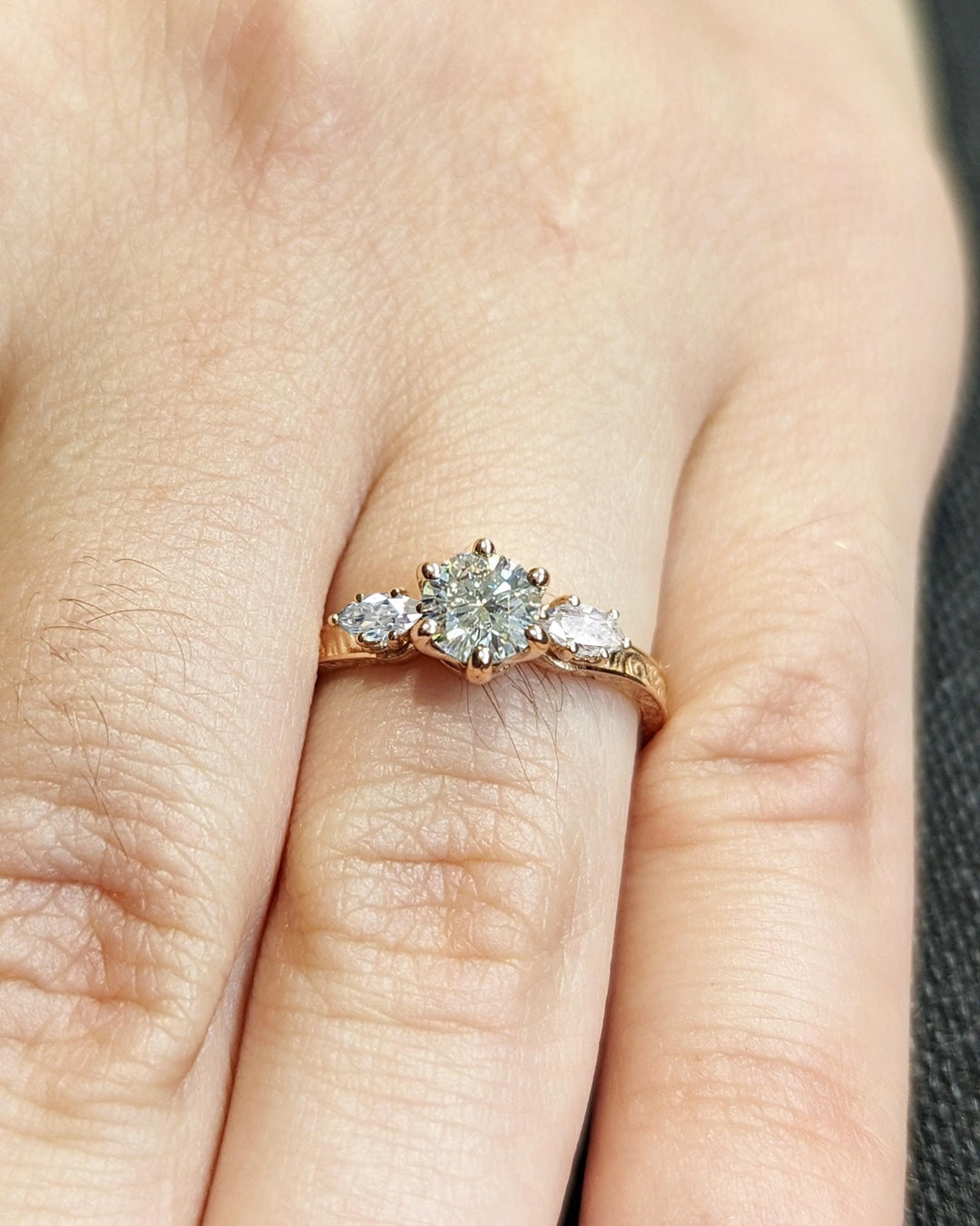 1.0CT Round Brilliant Cut Three Stone Lab Grown Diamond Engagement Ring Ornate Scrollwork Band