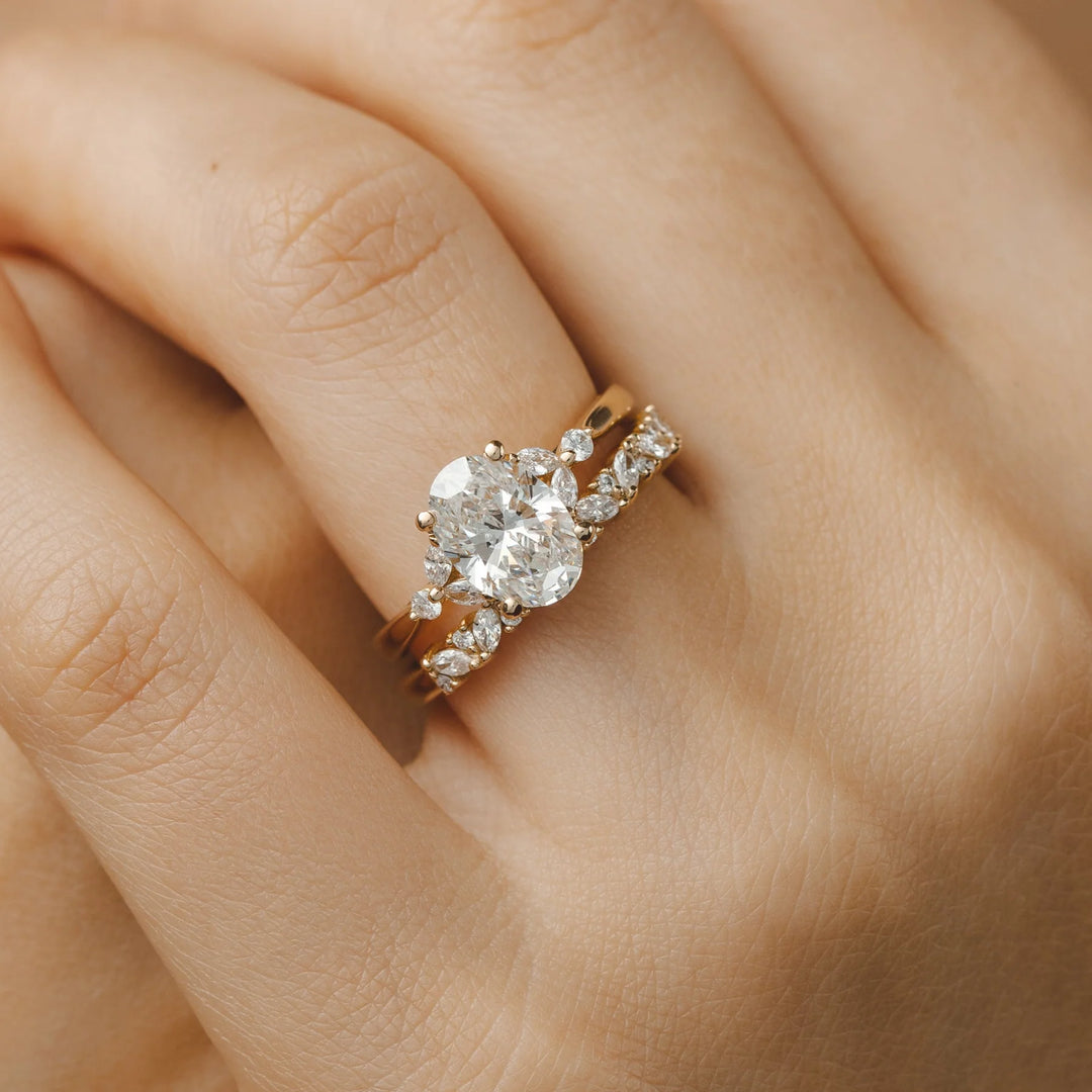 oval wedding rings